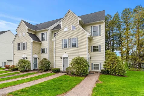 30 Brady Way Laconia NH 03246