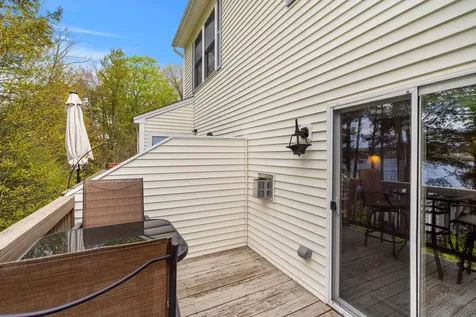 30 Brady Way Laconia NH 03246