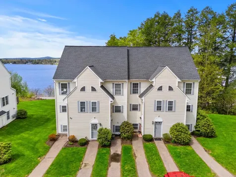 30 Brady Way Laconia NH 03246