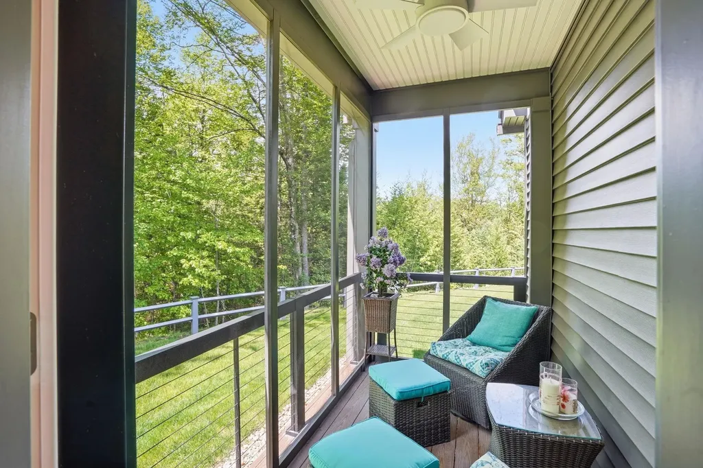 51 Colby Farm Road Chester NH 03036