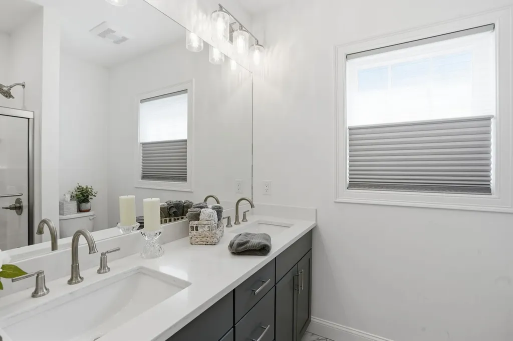 51 Colby Farm Road Chester NH 03036