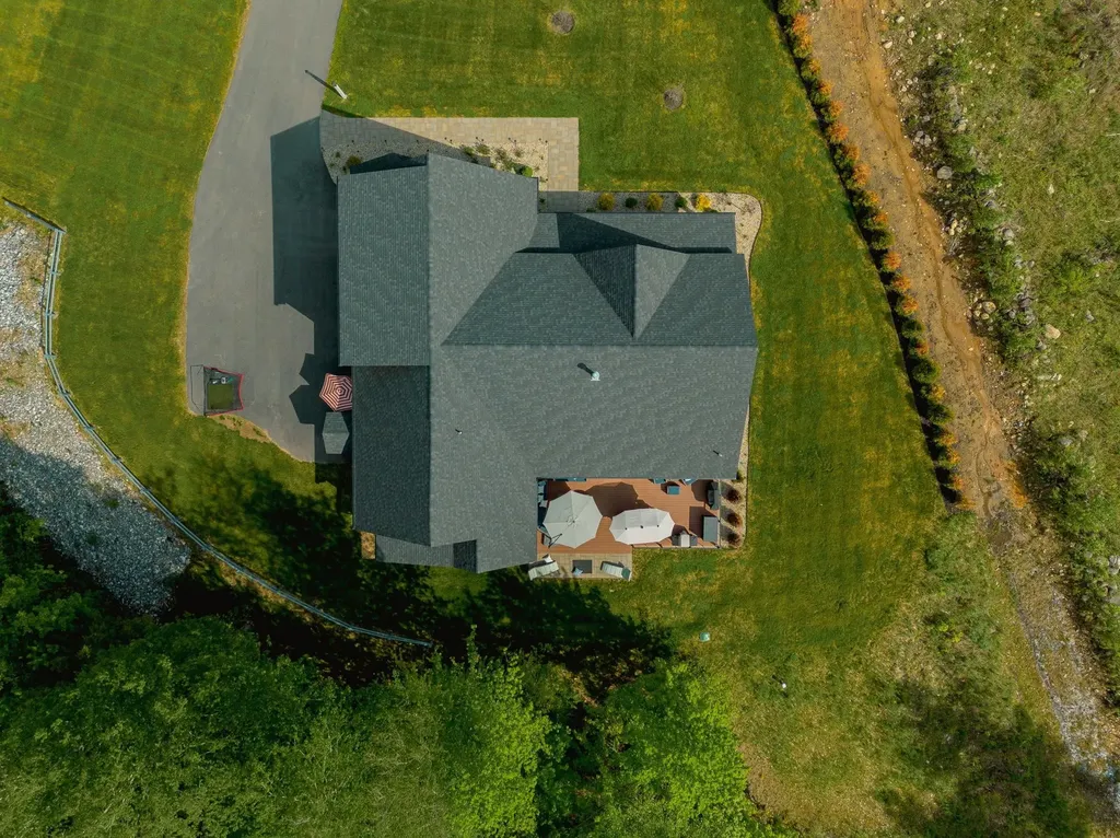 51 Colby Farm Road Chester NH 03036