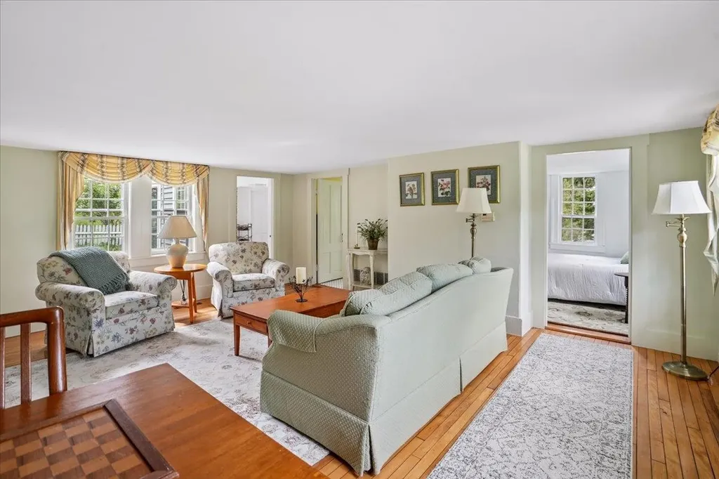 245-247 Danville Road Fremont NH 03044