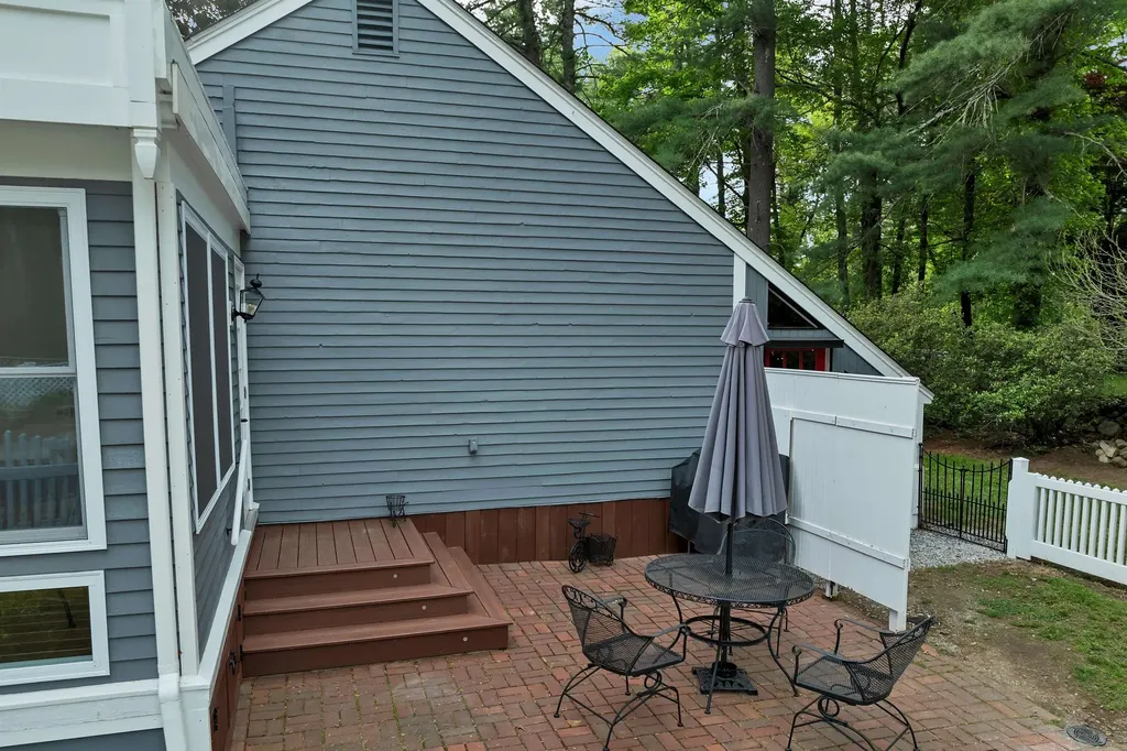 153 Castle Hill Road Windham NH 03087