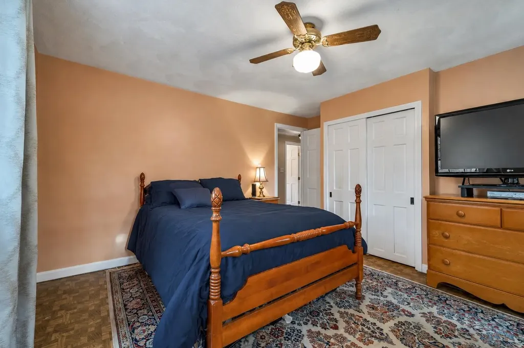 153 Castle Hill Road Windham NH 03087