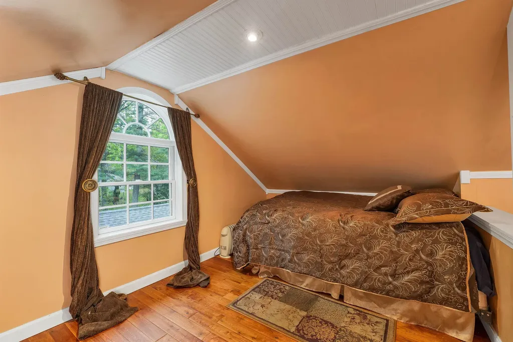 153 Castle Hill Road Windham NH 03087