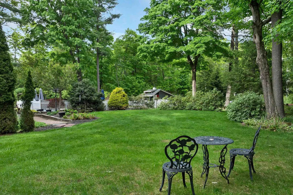 153 Castle Hill Road Windham NH 03087