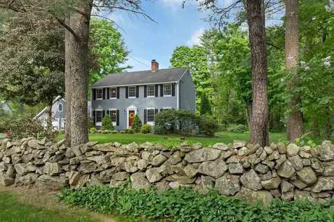 153 Castle Hill Road Windham NH 03087