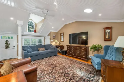 153 Castle Hill Road Windham NH 03087