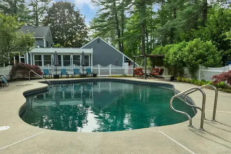153 Castle Hill Road Windham NH 03087