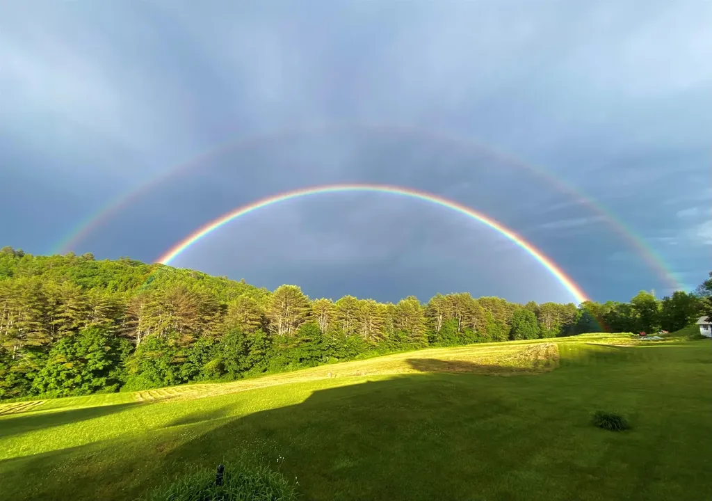 23 Meadow View Lane Hartland VT 05048