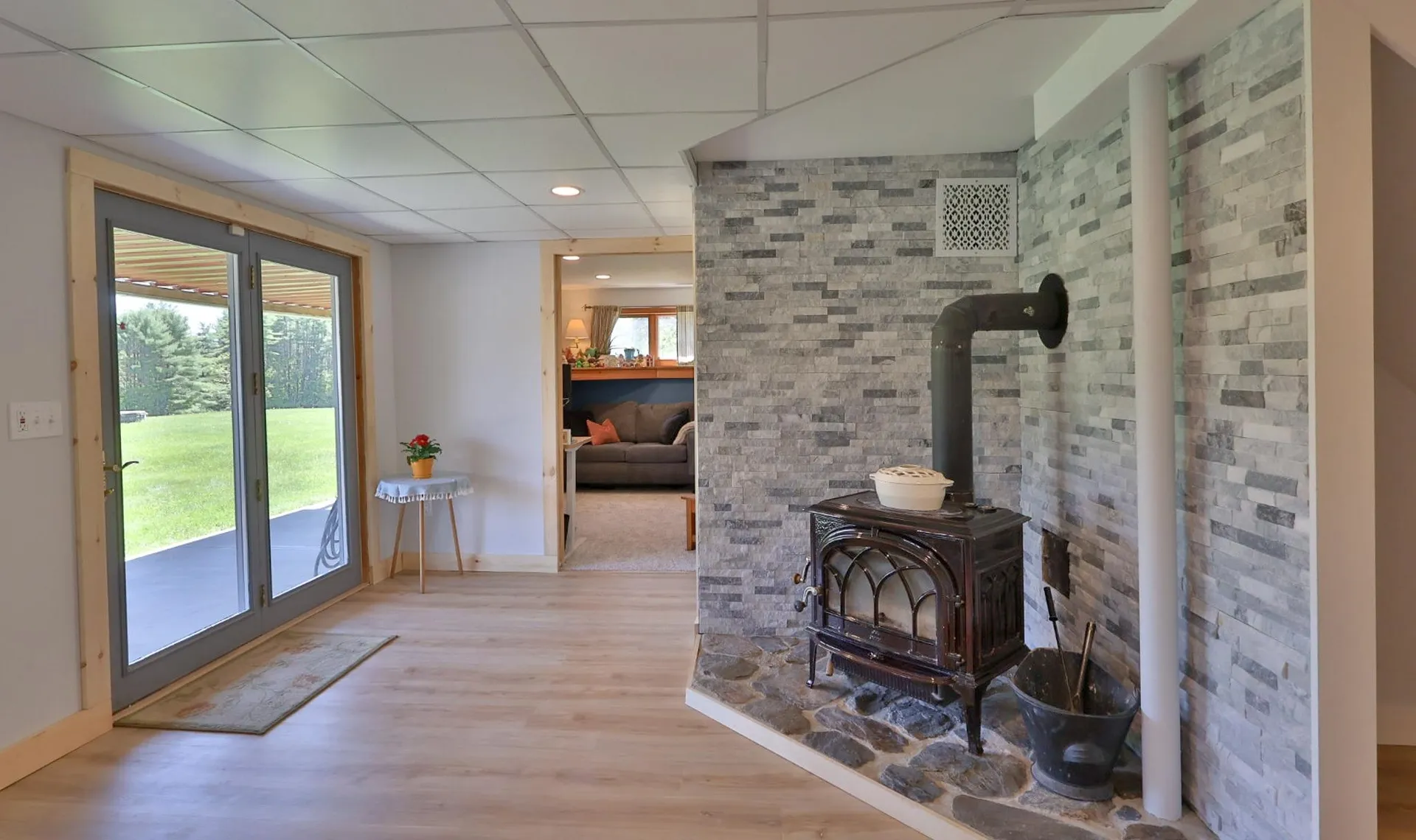 23 Meadow View Lane Hartland VT 05048