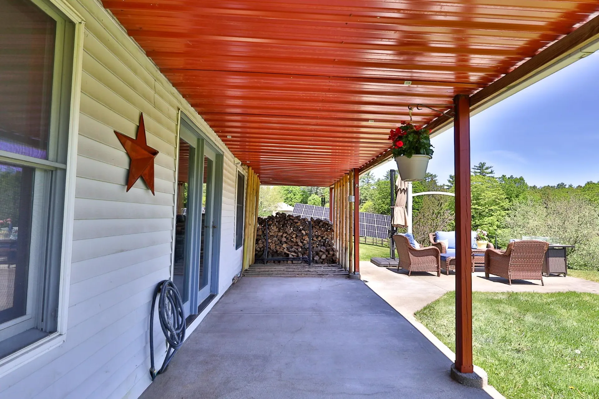 23 Meadow View Lane Hartland VT 05048