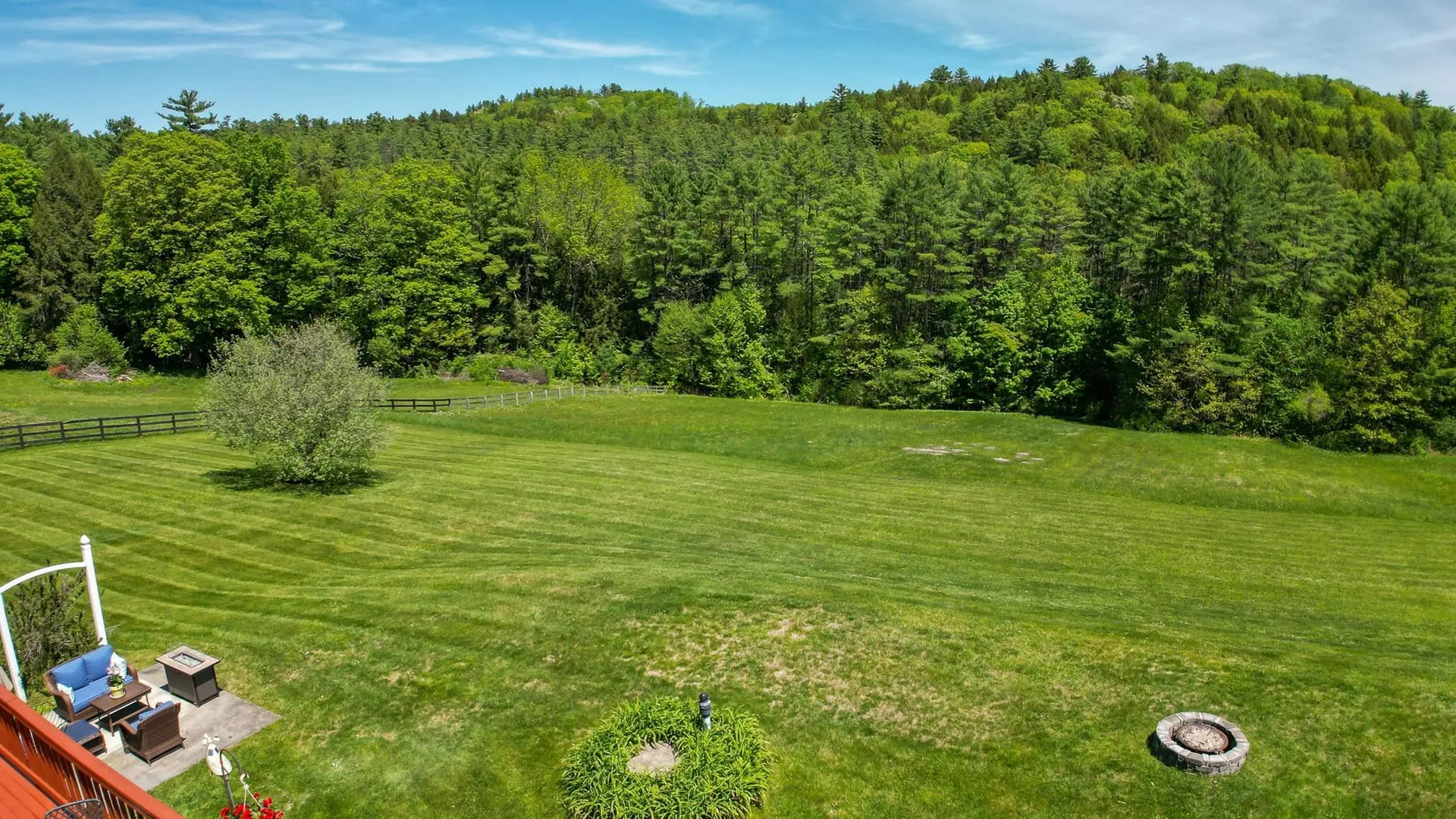 23 Meadow View Lane Hartland VT 05048