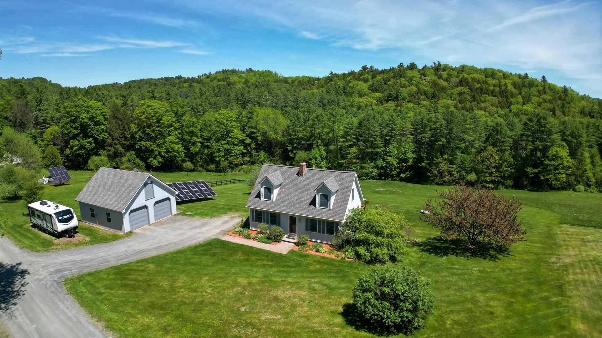 23 Meadow View Lane Hartland VT 05048