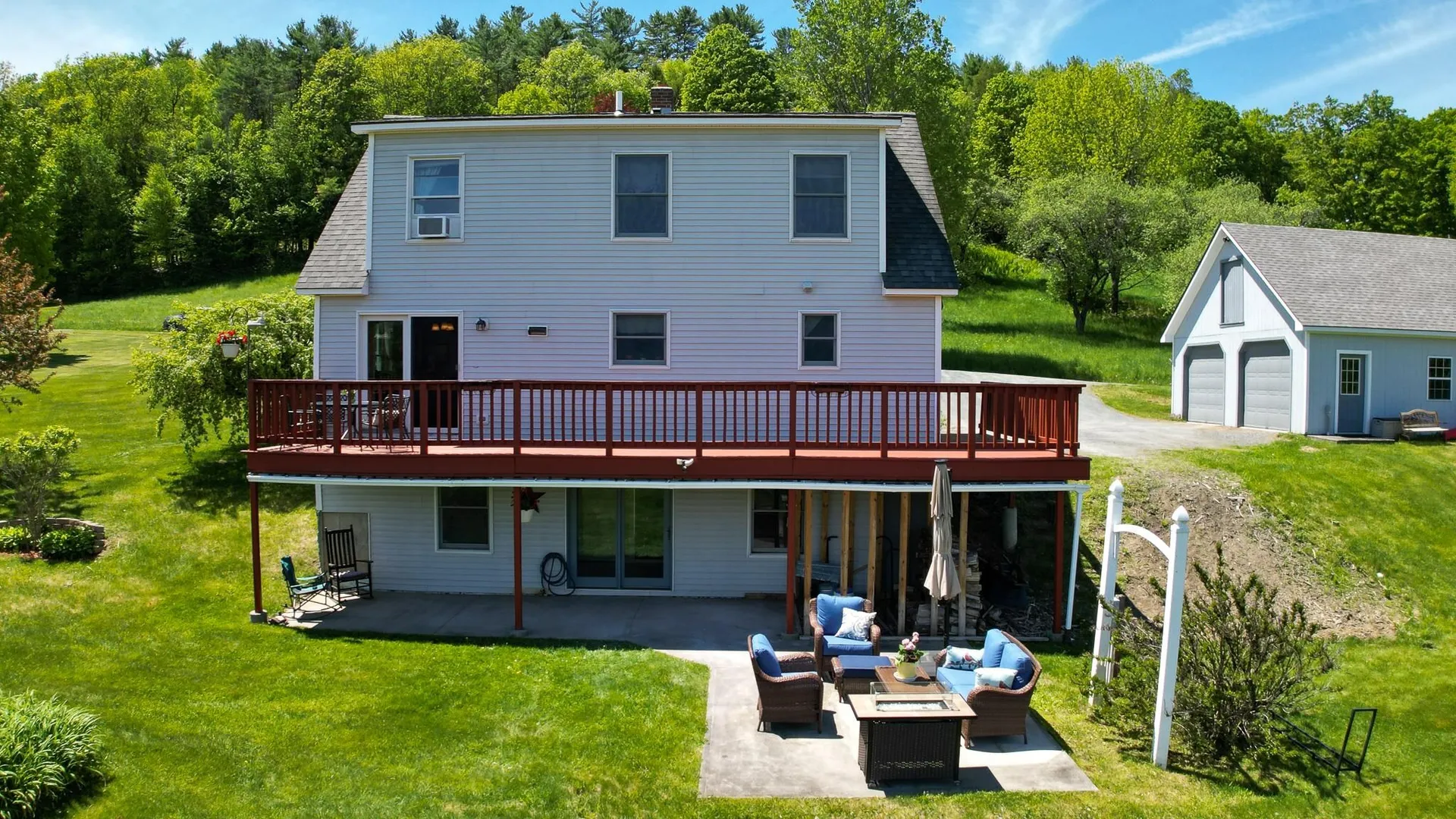 23 Meadow View Lane Hartland VT 05048