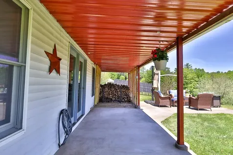 23 Meadow View Lane Hartland VT 05048