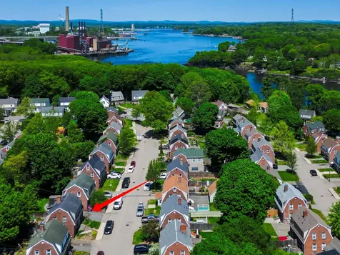 189 Concord Way Portsmouth NH 03801