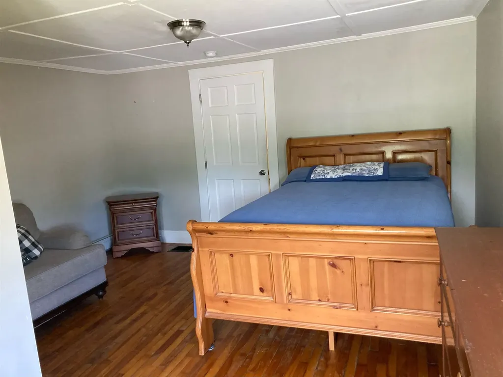 20 Daniel Webster Highway Plymouth NH 03264