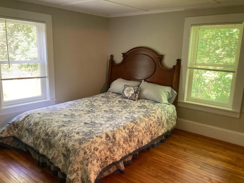 20 Daniel Webster Highway Plymouth NH 03264