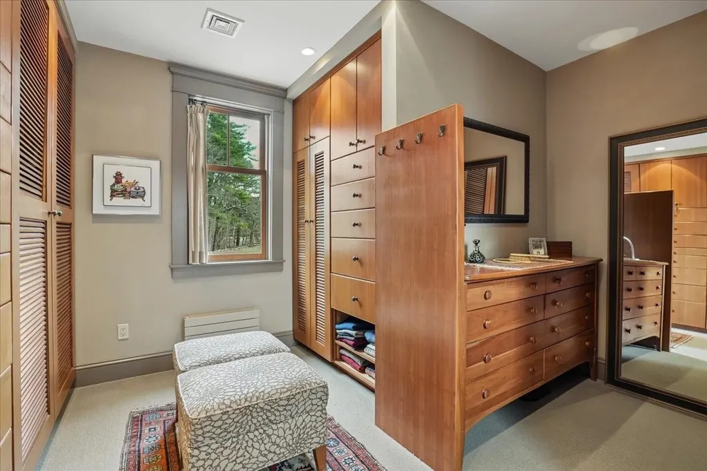 55 Audubon Way Auburn NH 03032