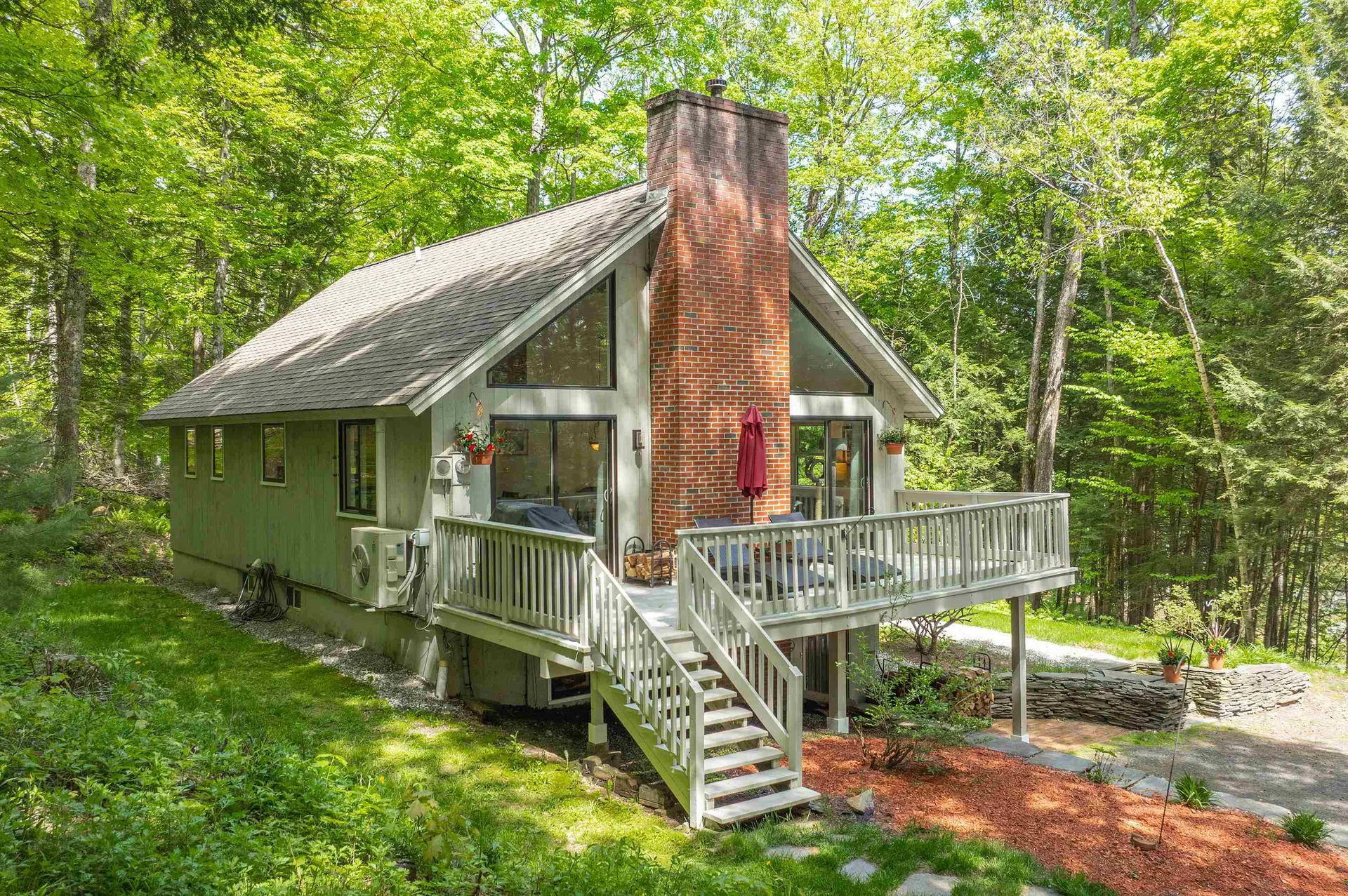 1196 Marsh Family Road Hartford VT 05059