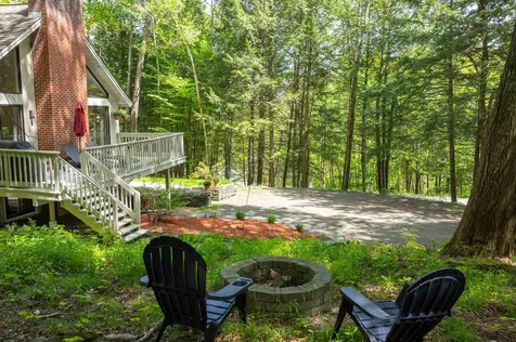 1196 Marsh Family Road Hartford VT 05059