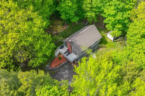 1196 Marsh Family Road Hartford VT 05059