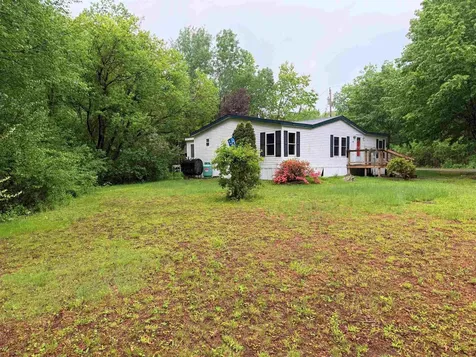 97 Fordway Extension Derry NH 03038