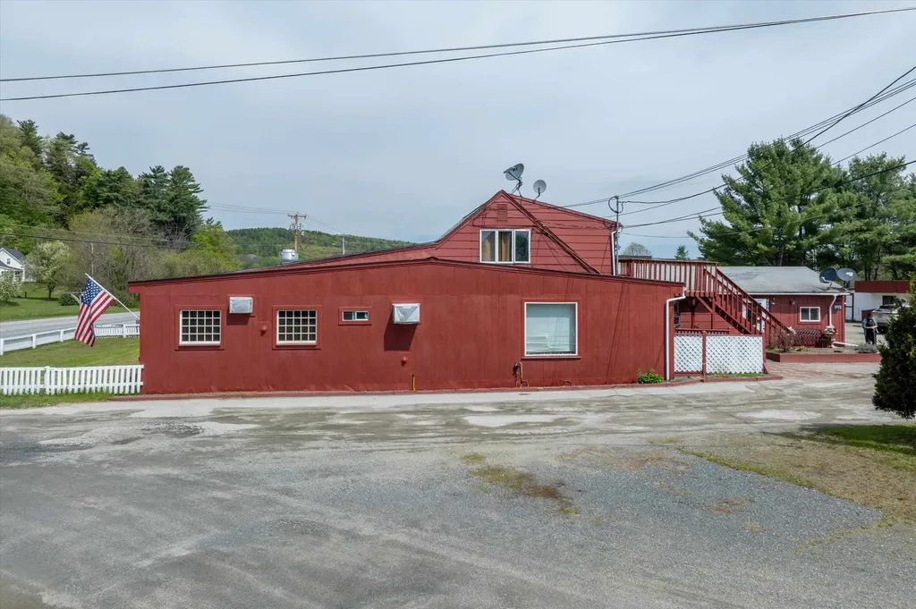 379 Lower Plain Road Bradford VT 05033