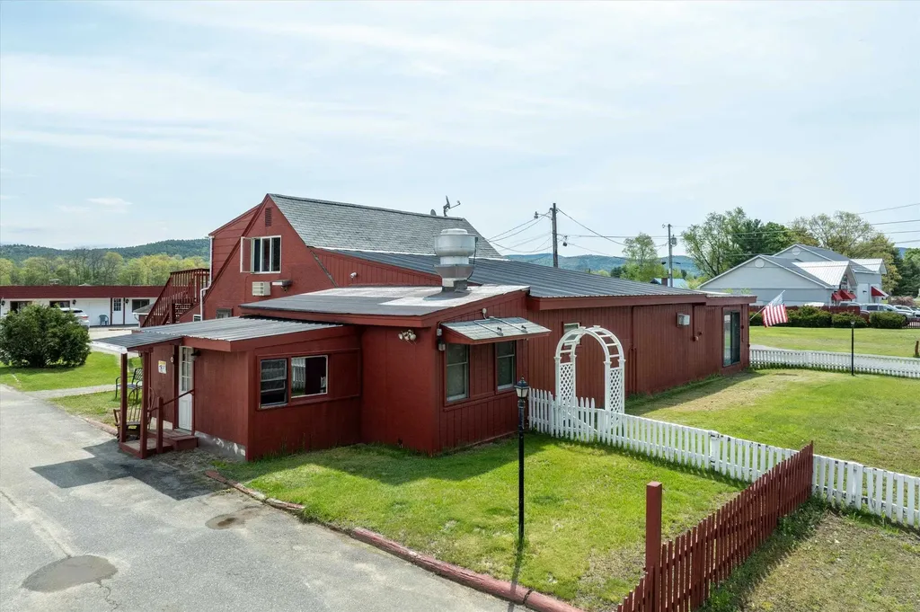 379 Lower Plain Road Bradford VT 05033