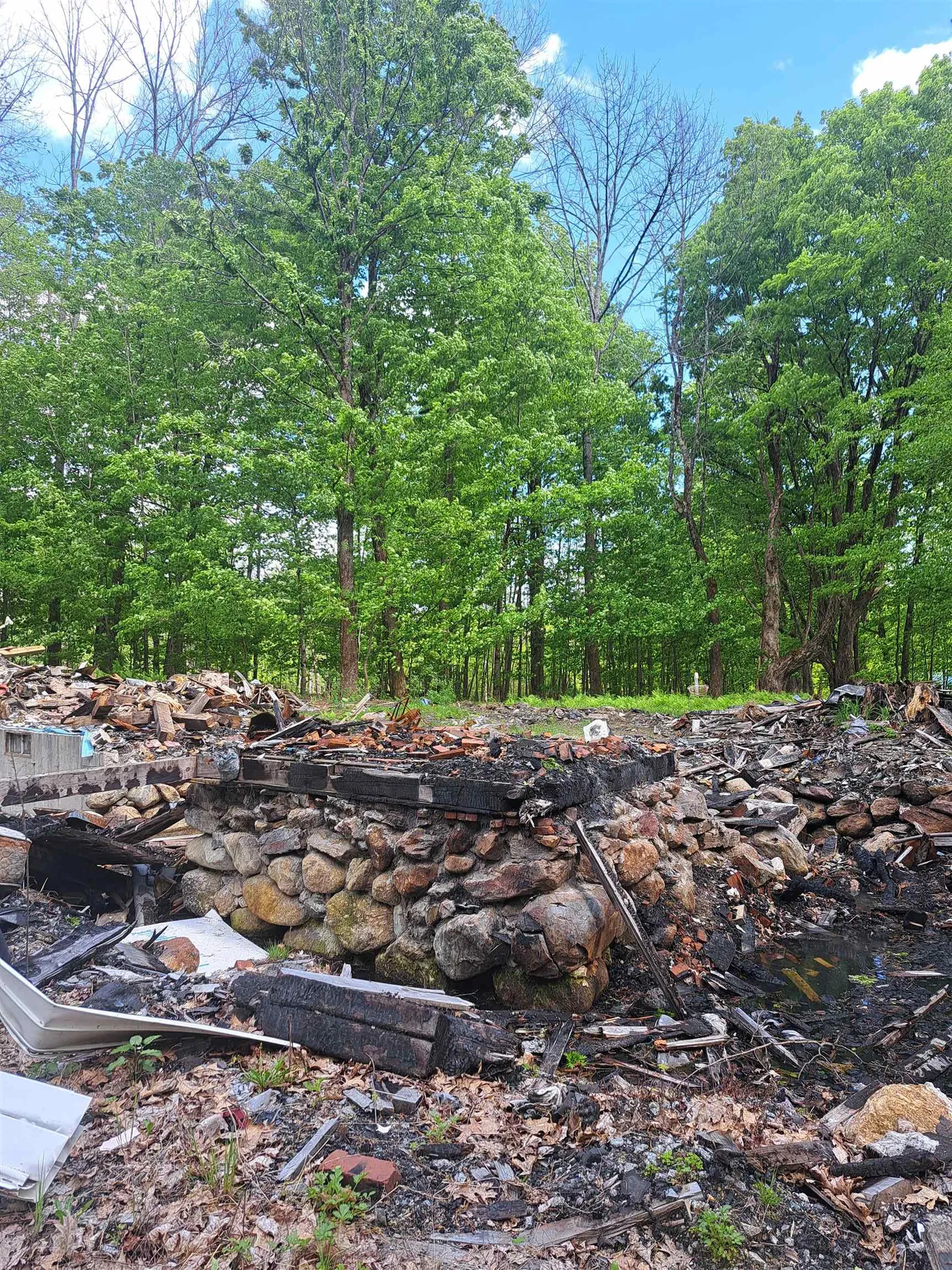 81 Hart Farm Road Deering NH 03244