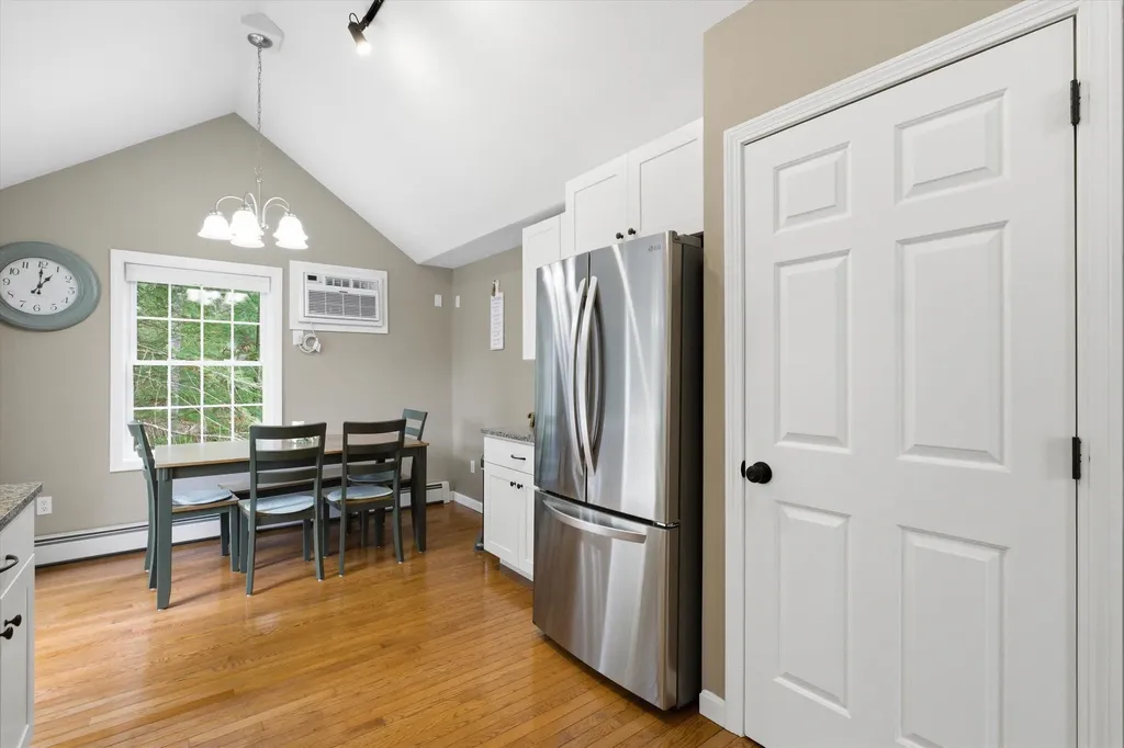 31 Henderson Road Gilford NH 03249