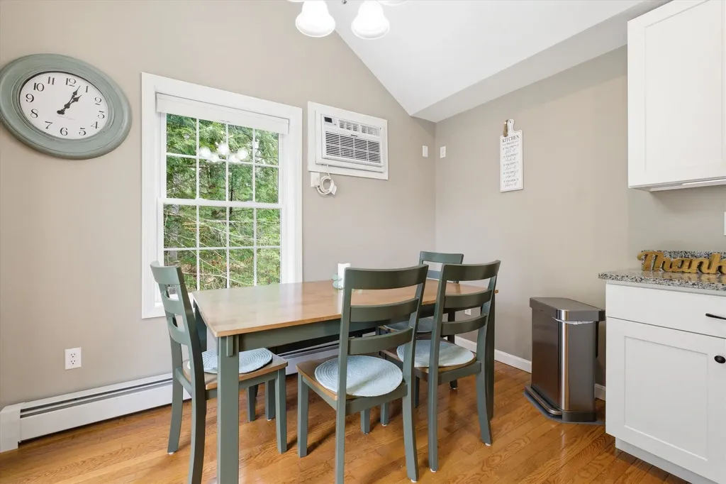 31 Henderson Road Gilford NH 03249