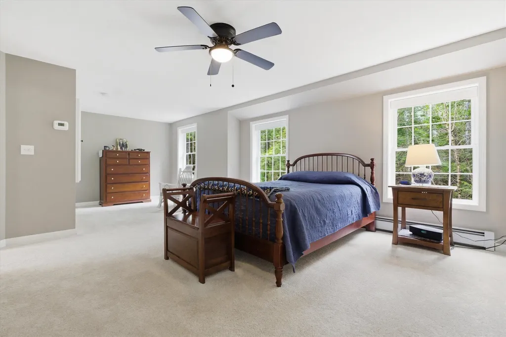31 Henderson Road Gilford NH 03249