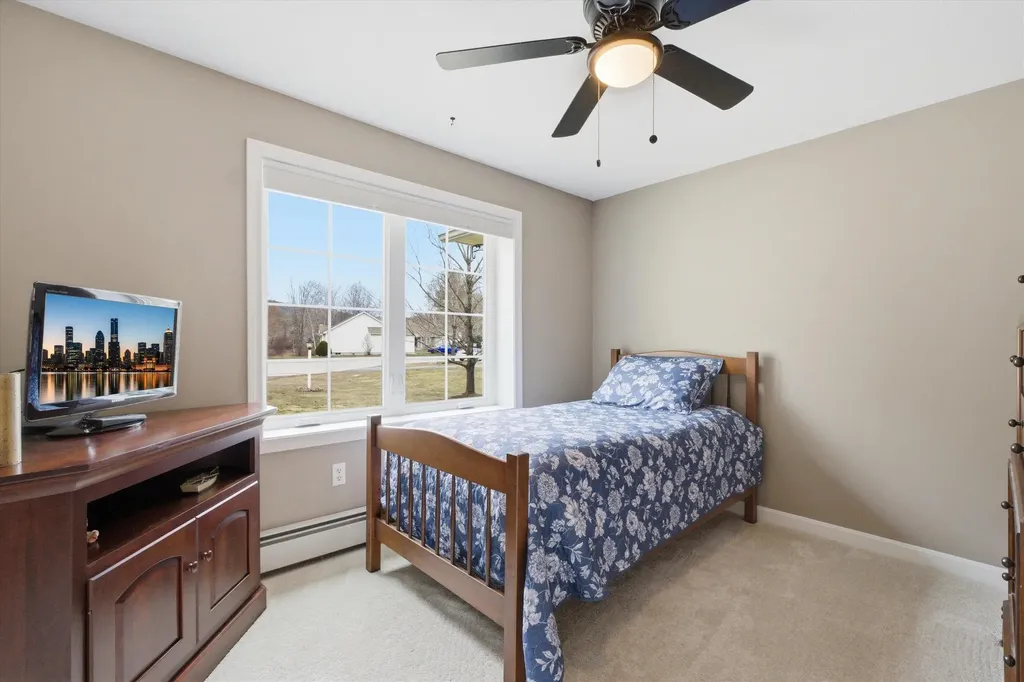 31 Henderson Road Gilford NH 03249
