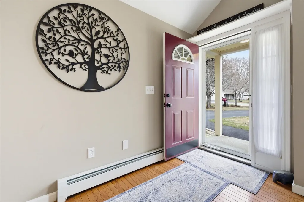 31 Henderson Road Gilford NH 03249