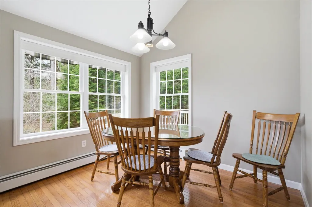 31 Henderson Road Gilford NH 03249