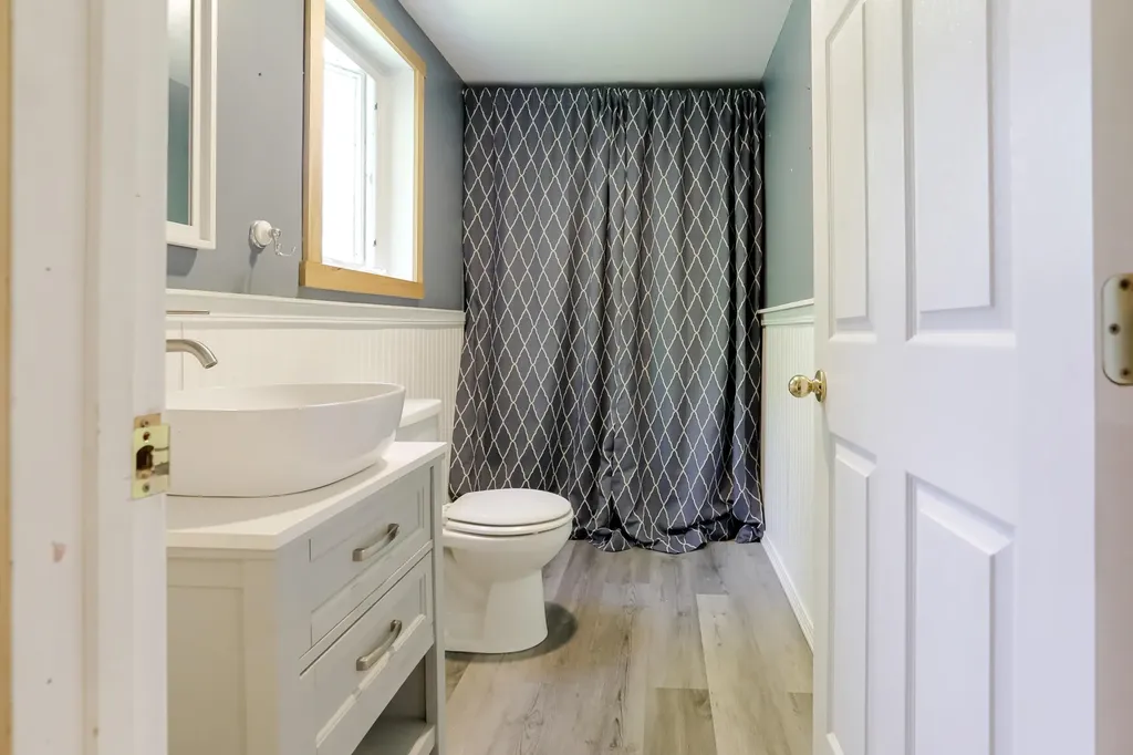150 Turtle Rock Road Stoddard NH 03464