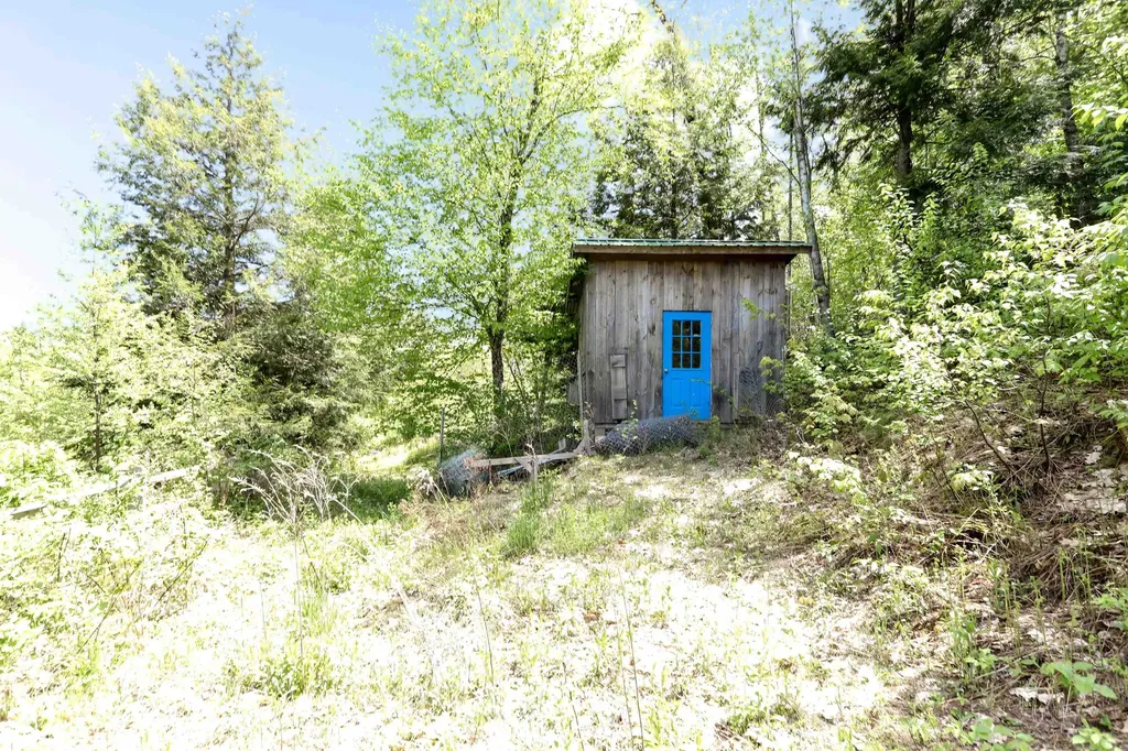 150 Turtle Rock Road Stoddard NH 03464