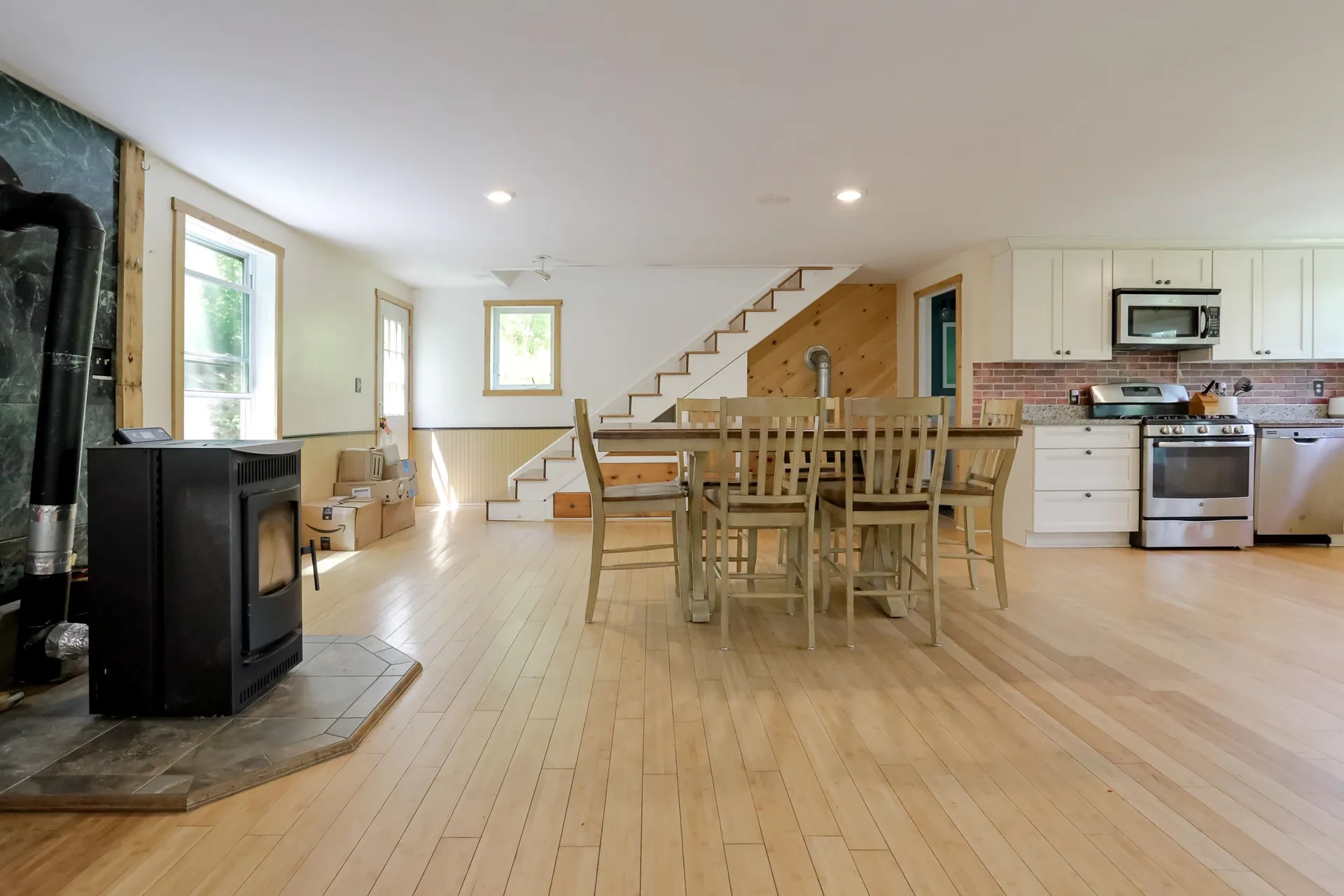 150 Turtle Rock Road Stoddard NH 03464