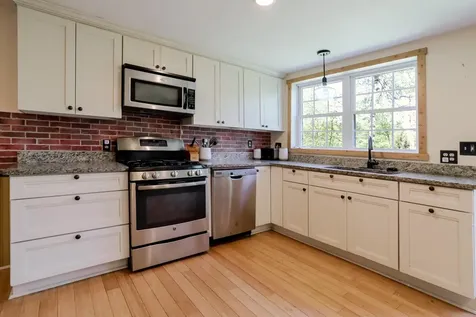 150 Turtle Rock Road Stoddard NH 03464