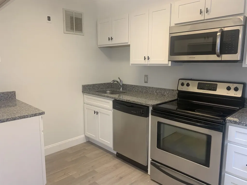 616 Portland Street Rochester NH 03867