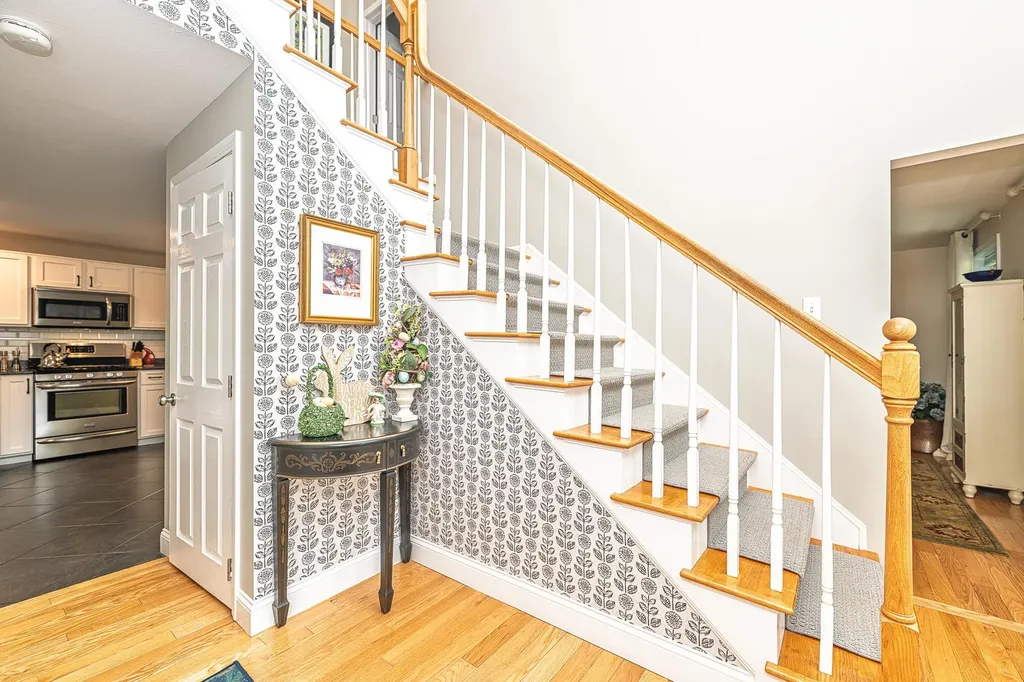 136 Annand Drive Milford NH 03055