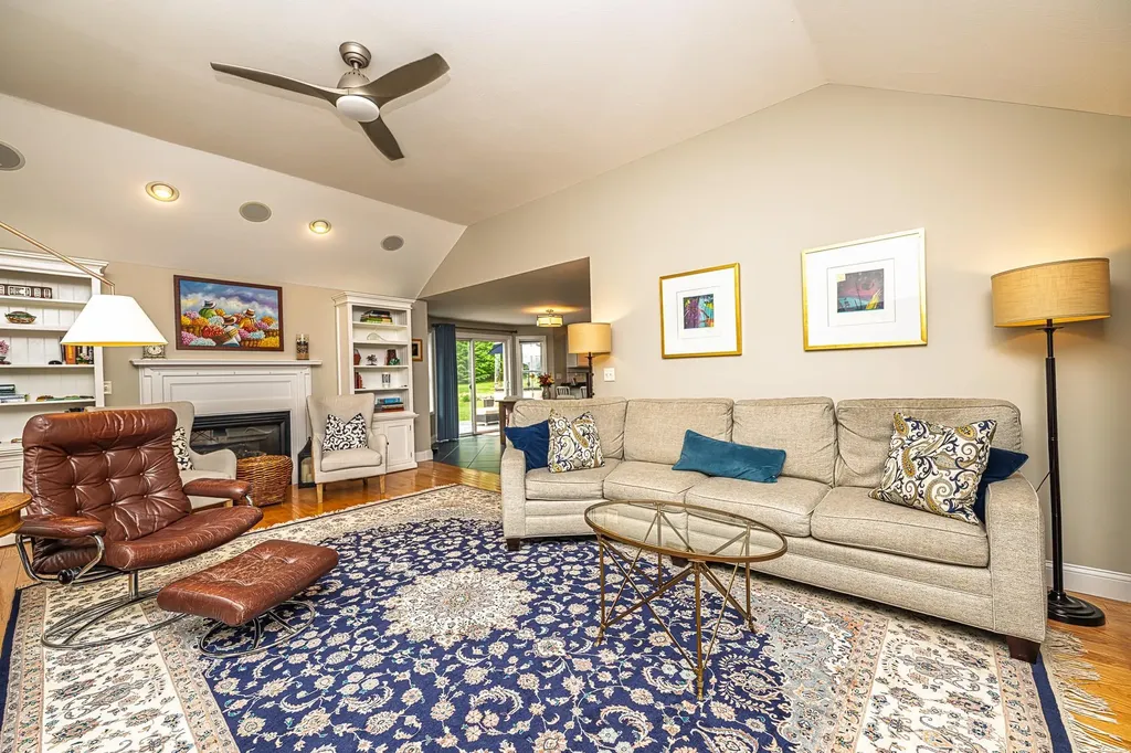 136 Annand Drive Milford NH 03055