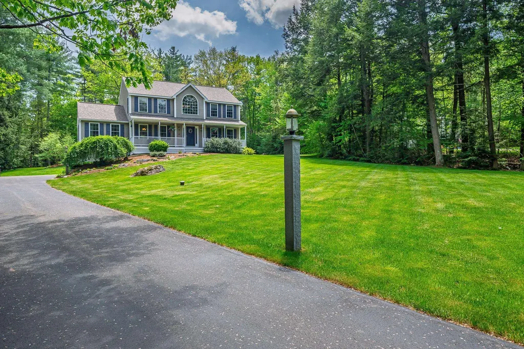 136 Annand Drive Milford NH 03055