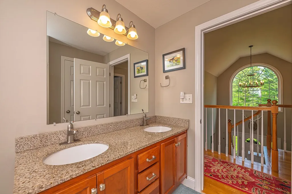 136 Annand Drive Milford NH 03055