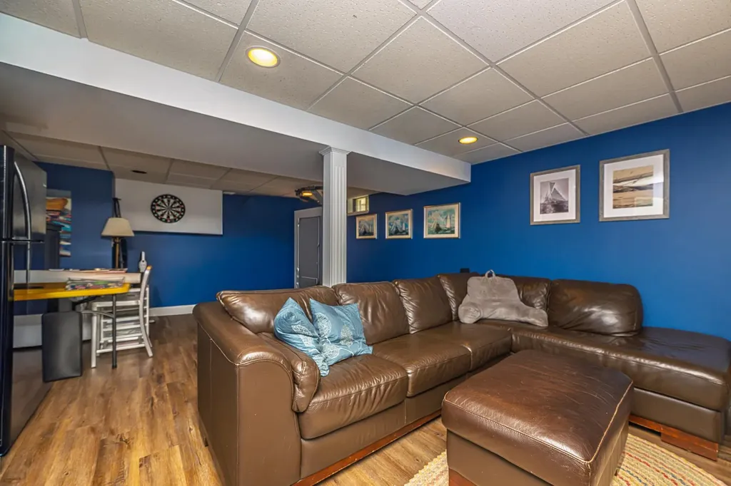 136 Annand Drive Milford NH 03055