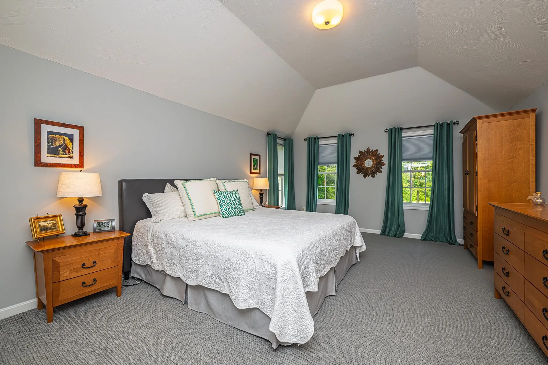 136 Annand Drive Milford NH 03055