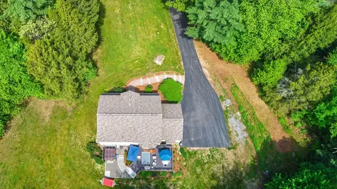 136 Annand Drive Milford NH 03055